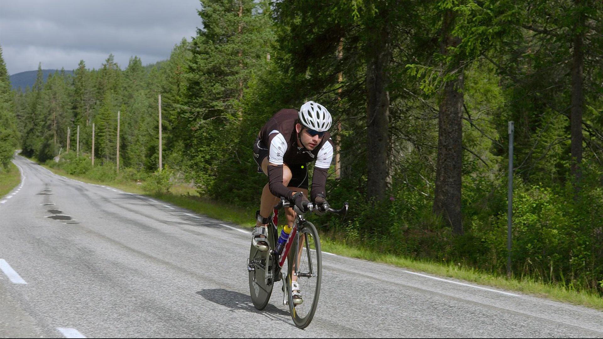 巅峰对决再现传奇!Uzi力克比尔森蝉联全明星Solo王座